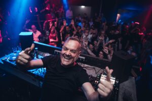 05.12.2025 Elternabend & Techno Classics